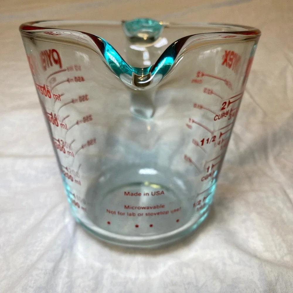 Vintage‎ Pyrex 2 Cup 500ml Glass Measuring Cup Red Lettering Made USA